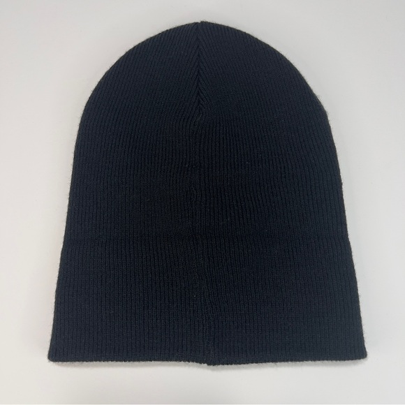 Under Armour Unisex Smaller Beanie Black Like New!! - Picture 6 of 9